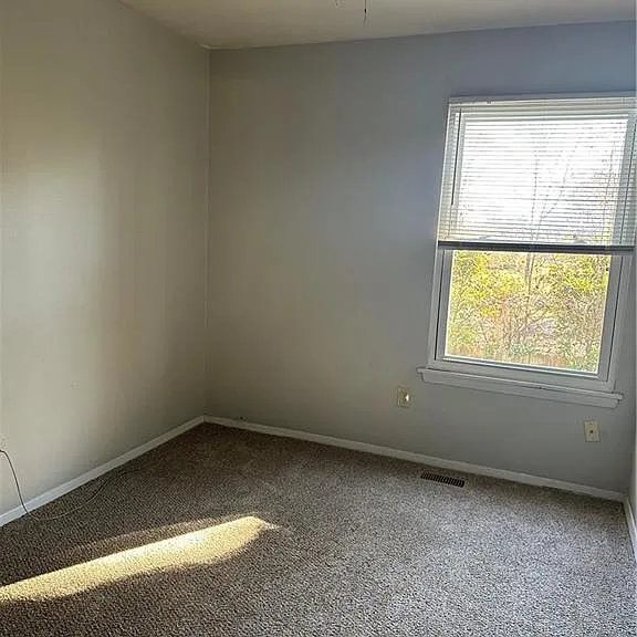 1537 Darren Cir — Photo 6