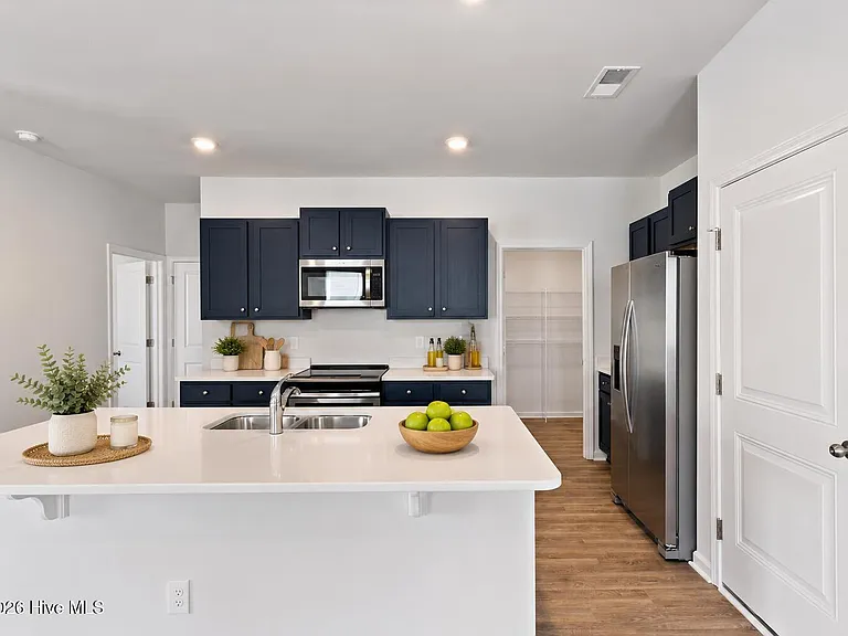 105 Mesa Ln — Photo 6