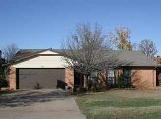 282 SE Lasso Loop, Lawton, OK 73501