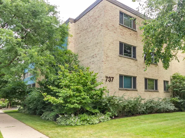 737 Ridge Ave, Evanston, IL 60202