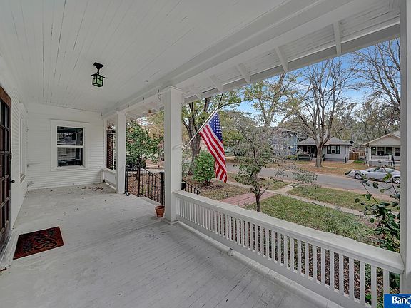 4th image of 2528 B St