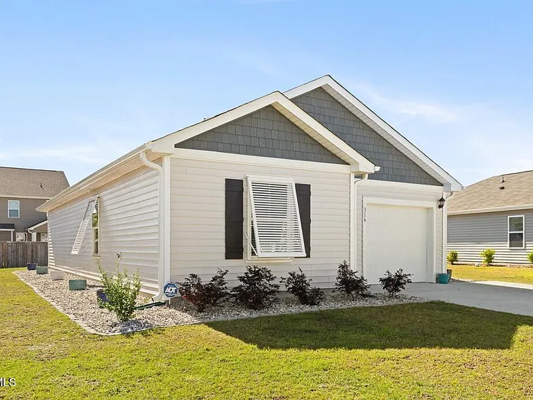 316 Cleat Dr — Photo 2
