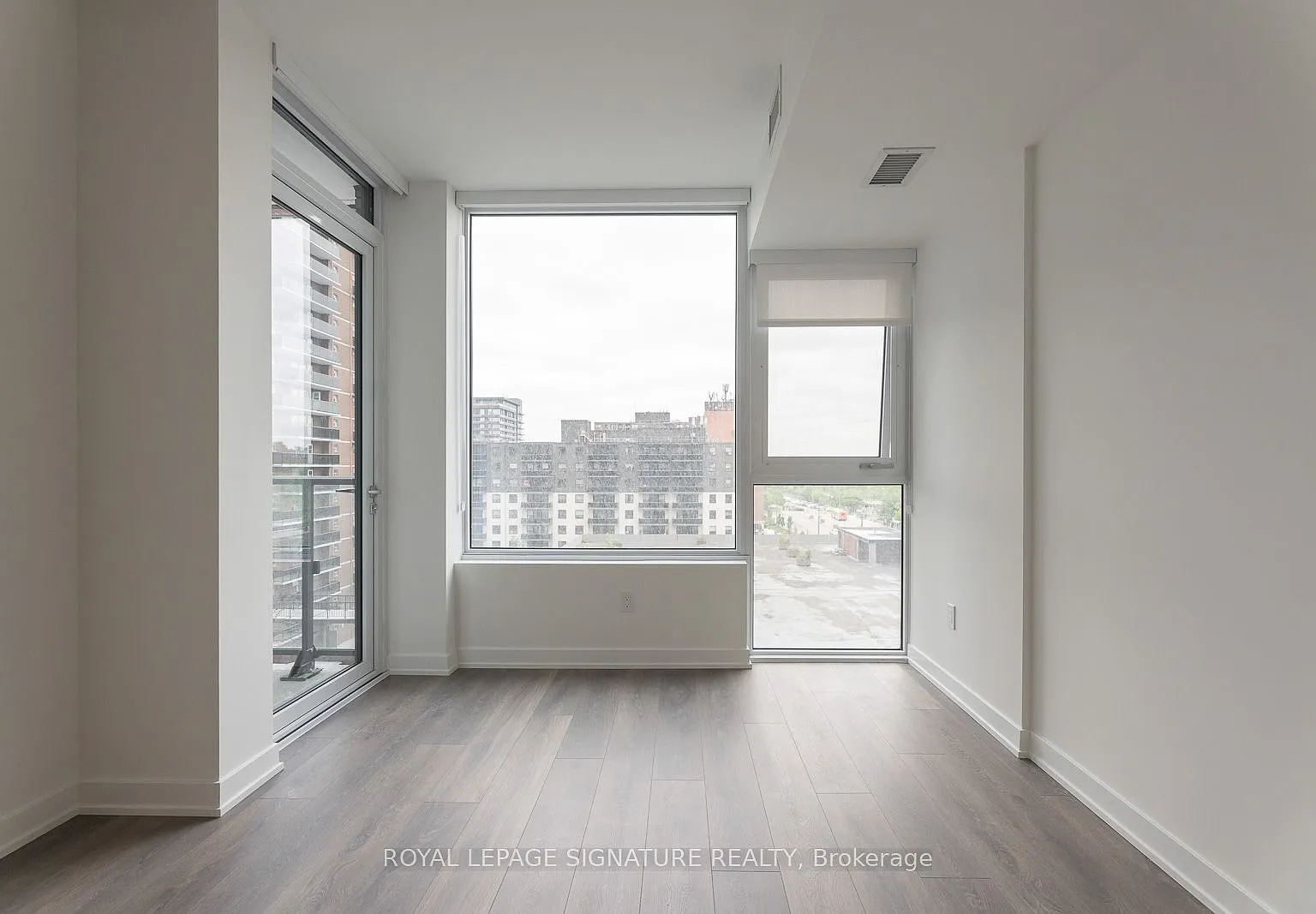 2 bed, $3,200 — Photo 1