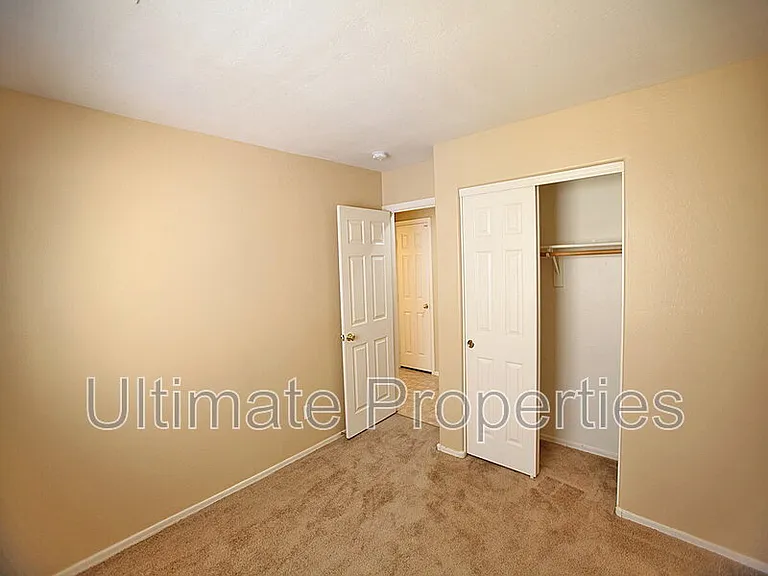 2333 W Maldonado Dr — Photo 7
