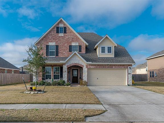 2nd image of 4019 Longwood Dr