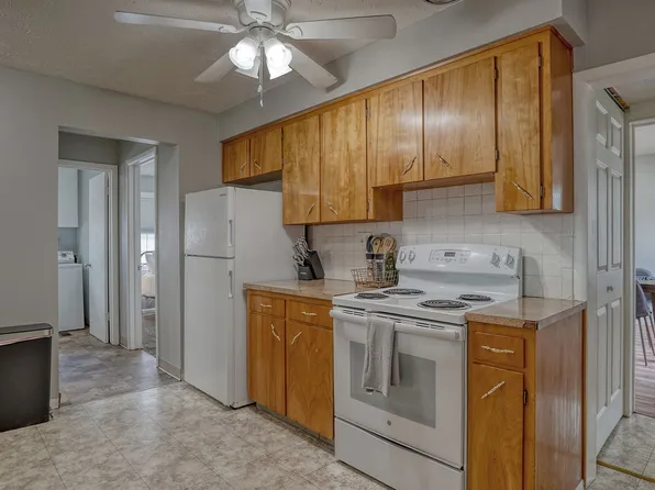 3928 N Post St, Spokane, WA 99205