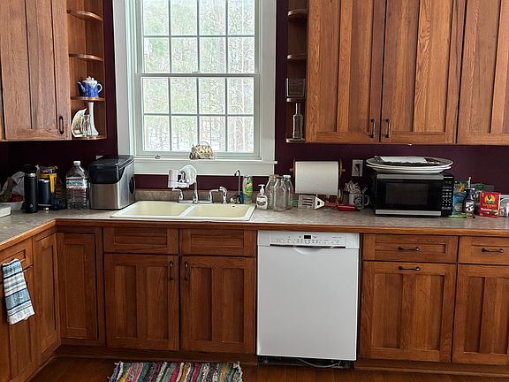 4th image of 4881 Townsend Ct