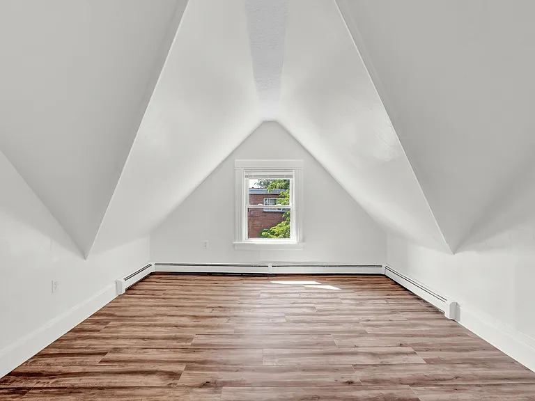 66 Evergreen Ave #3 — Photo 8