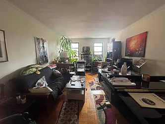 105 Winthrop Avenue
