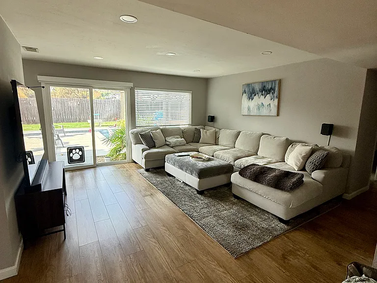 6334 Lolly Ln — Photo 7