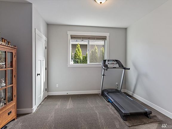 4th image of 10605 177th Avenue Ct E