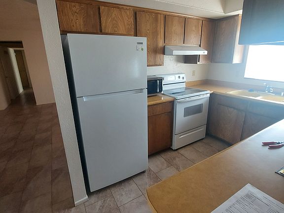 5th image of 3580 Tarpon Dr