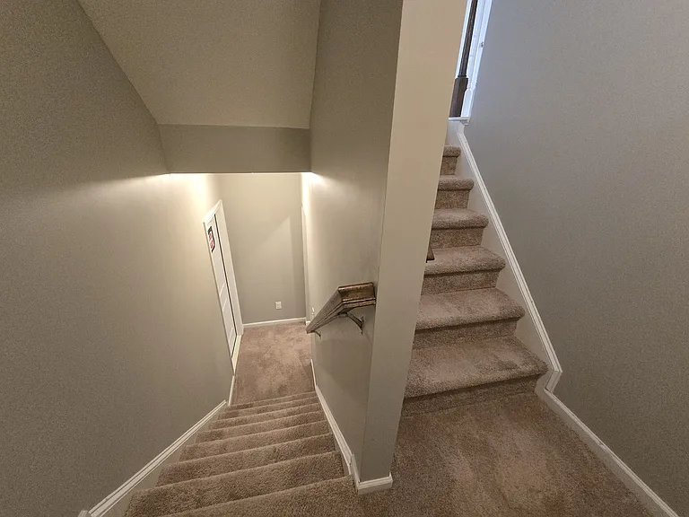 3917 Valley Side Ct — Photo 14