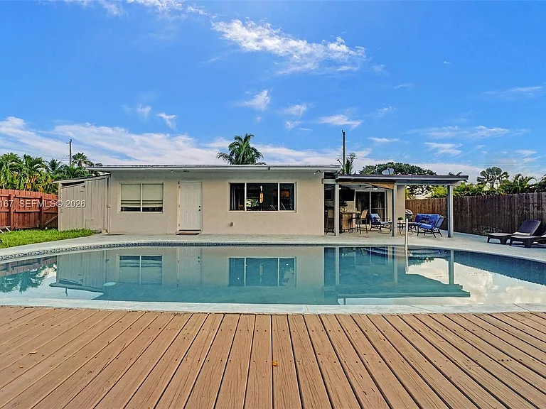 3730 SW 47th Ct — Photo 56