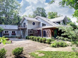 890 Wright St, Yellow Springs, OH