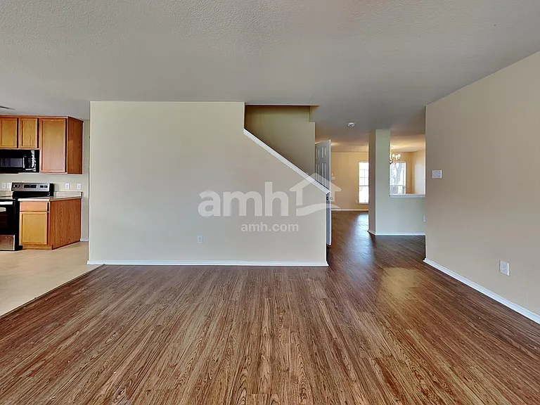 5009 Blackwood Dr — Photo 8