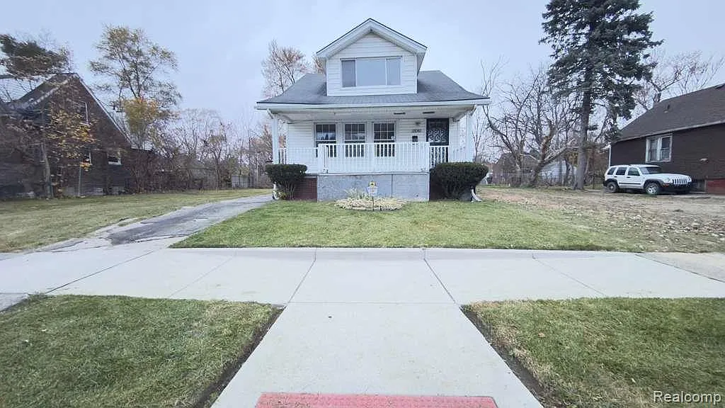 12061 Wade St photo 1