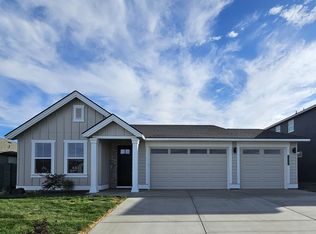 12002 Dunsmuir Dr, Pasco, WA 99301