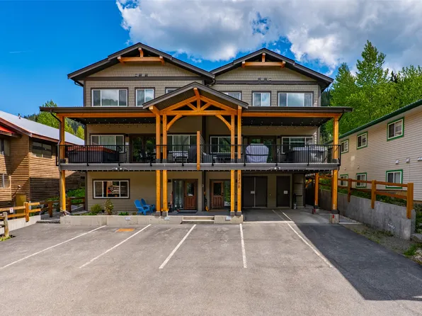 1305 Burfield Dr #1, Sun Peaks Mountain, BC V0E 5N0