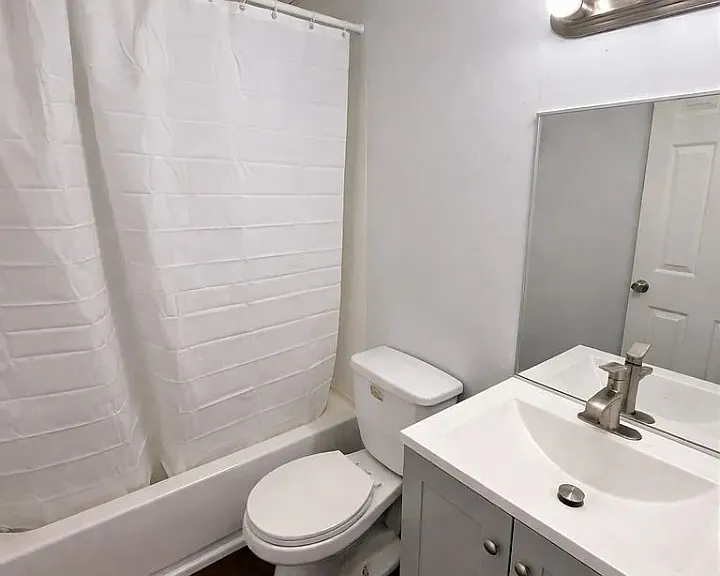727 Front St #4 — Photo 5
