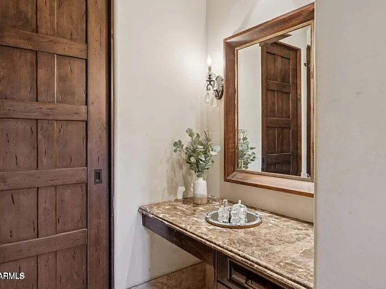 4949 E Lincoln Dr #11 — Photo 20