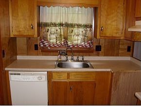 4th image of 170 Grove Park Dr