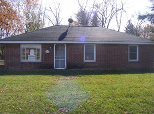 6148 E Court St S, Burton, MI 48509