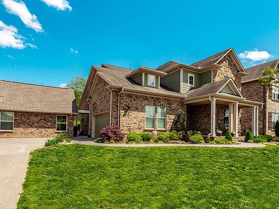 2nd image of 233 Black Thorn Ln