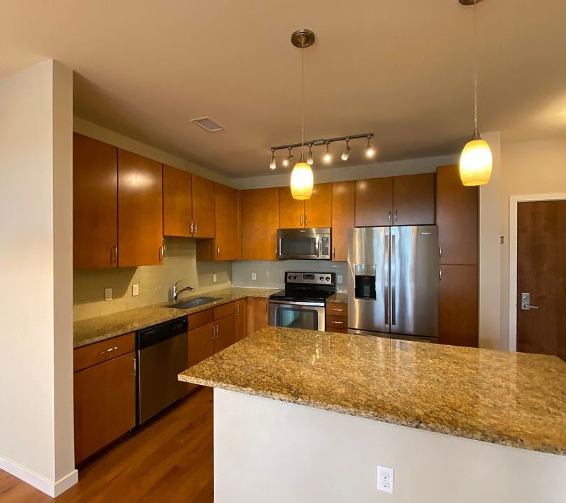 13598 Via Varra Rd UNIT 213, Broomfield, CO 80020 | Zillow