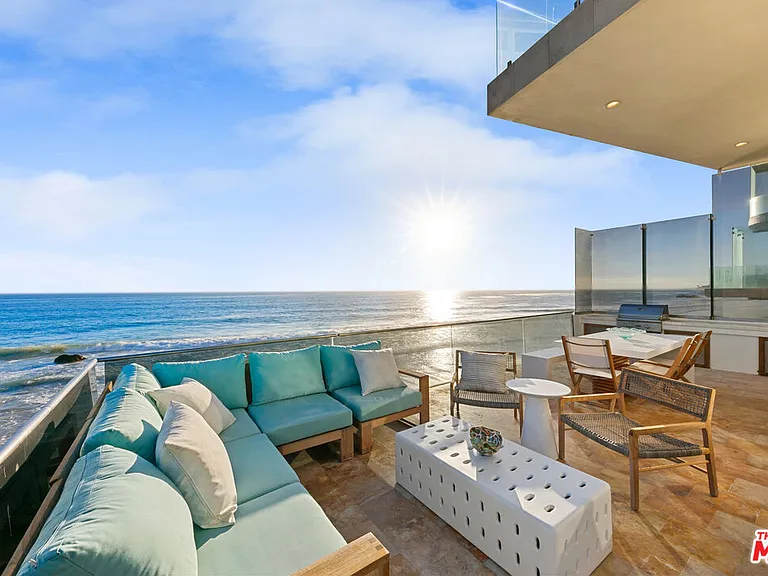 31626 Sea Level Dr — Photo 14