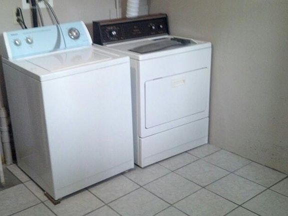 Washer & Dryer Included