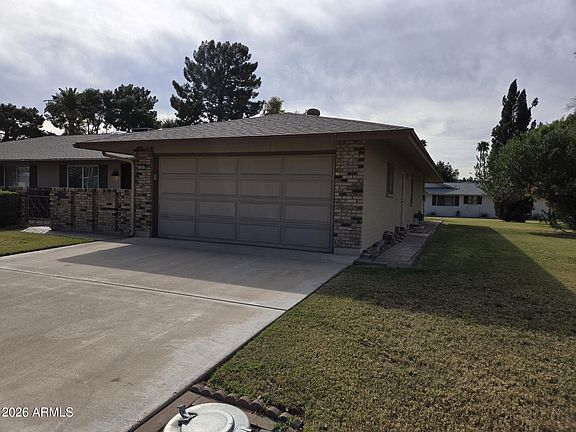 3rd image of 10207 W FORRESTER Drive
