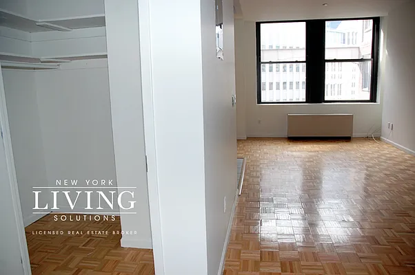 Rented by NY Living Solutions | media 8