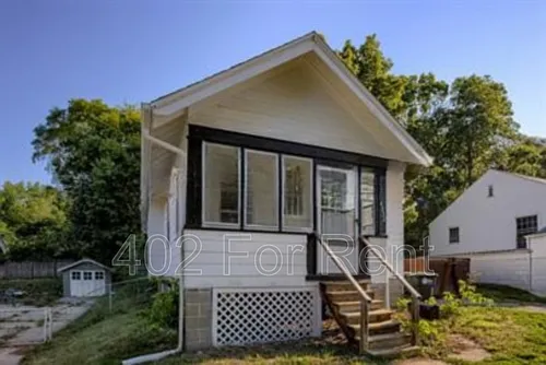 4332 Fowler Ave #1 Photo 1