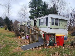 143 Oak Flat Rd, Newville, PA 17241