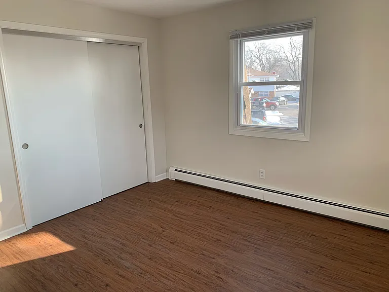 471 S West St #1 — Photo 6