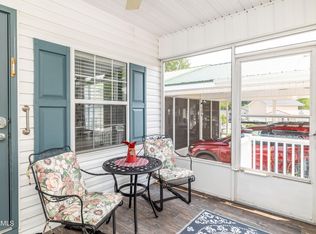 528 Flamingo Cir, Townsend, TN 37882