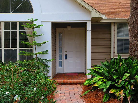 4th image of 4444 Bay Shore Cir