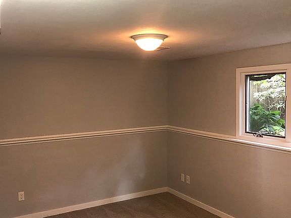 2nd image of 1706 E 50th Ave