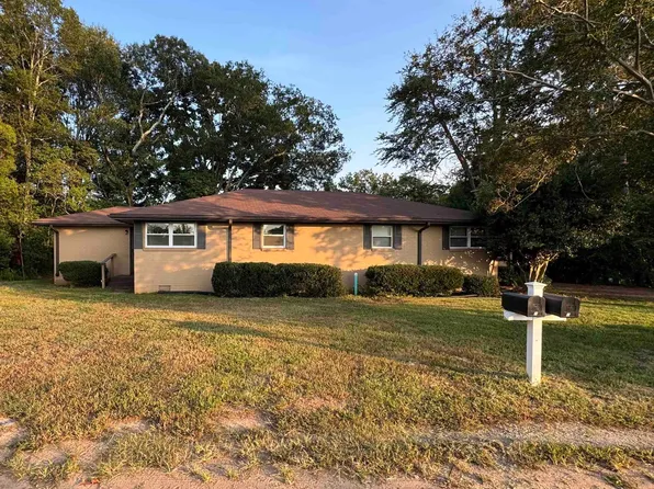 92 Evangel Rd, Spartanburg, SC 29301