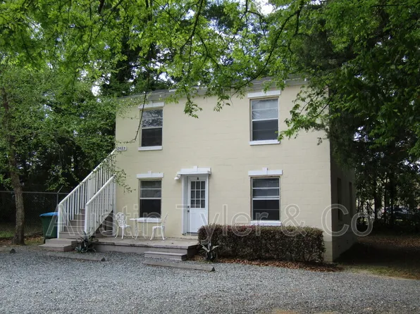 2983B Hospital Dr S, Marianna, FL 32446