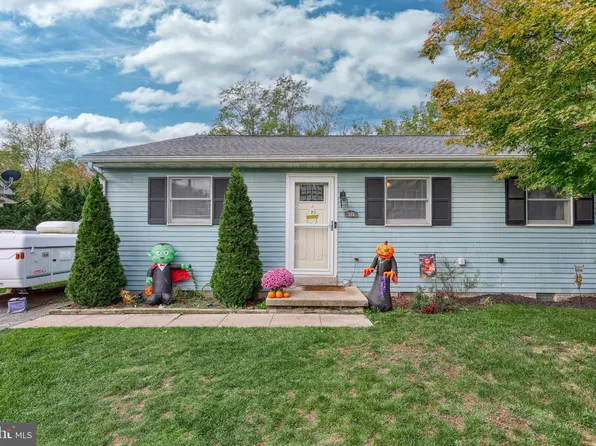 123 S Blettner Ave, Hanover, PA 17331