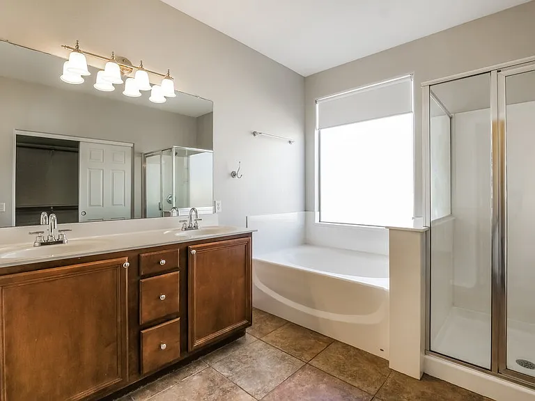 14079 W Bloomfield Rd — Photo 12