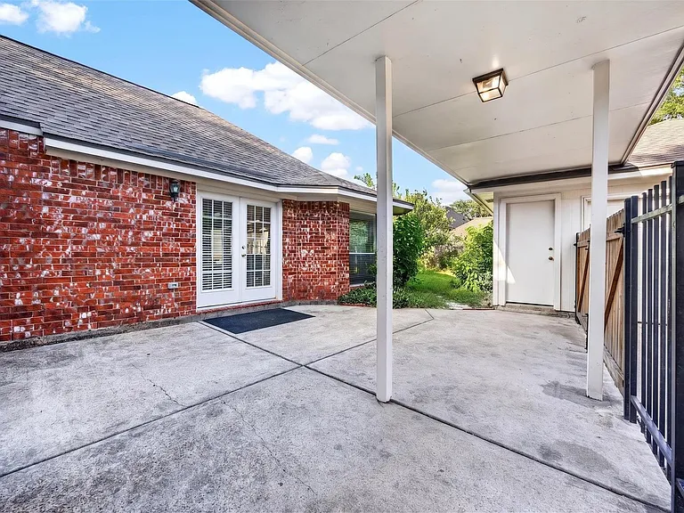 5814 Eldridge Glen Dr — Photo 32
