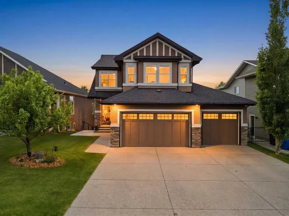 51 N Ranchers Cres, Okotoks, AB T1S 0K5