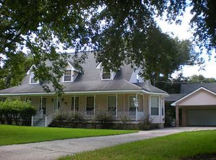 204 Sarah Victoria Dr, Belle Chasse, LA 70037