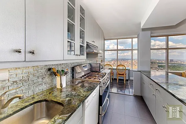 Rented by Halstead Real Estate | media 3