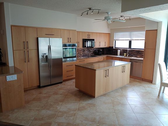 2nd image of 5400 Eagles Point Cir APT 106