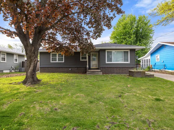 1025 Hoffman Ave, Des Moines, IA 50316