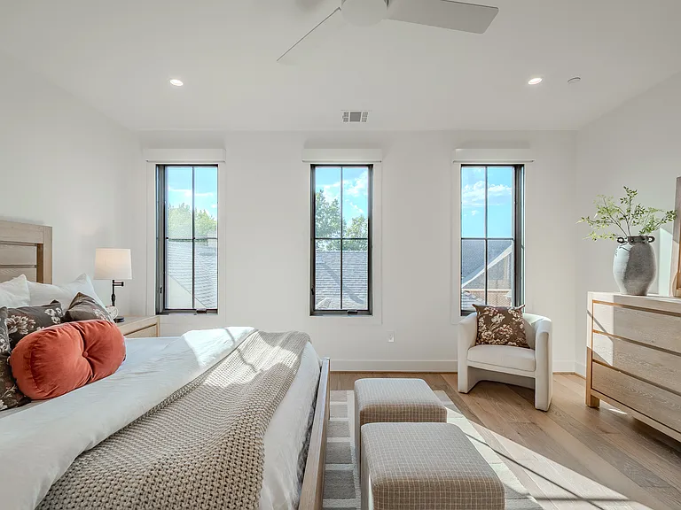4114 Emerson Ave #2 — Photo 34